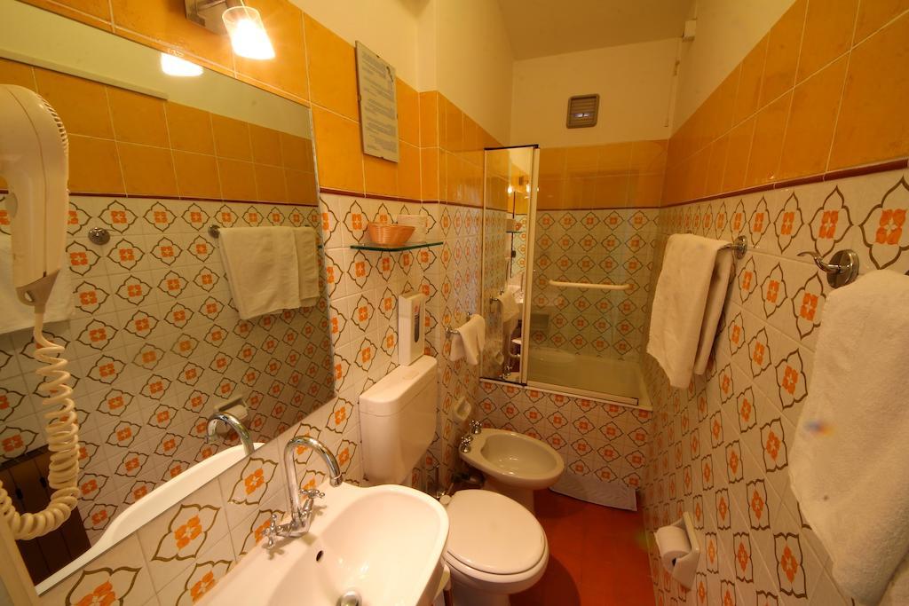 La Favorita Apricale B&B & Ristorante Habitación foto